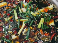 特色冷锅鱼-乡土特色.冷锅鱼.牦牛肉汤锅