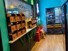 -三人行骨头王火锅(长寿店)