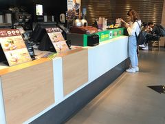 -麦当劳(中二横路店)
