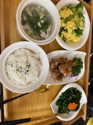-卓玥国际月子会所(罗山路店)