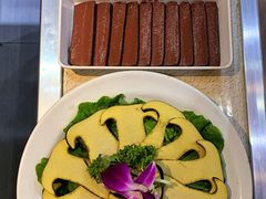 牛肝菌-云中鱼蒸汽石锅鱼(浦东食品城店)
