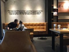 大堂-星巴克(苏州泰华店)