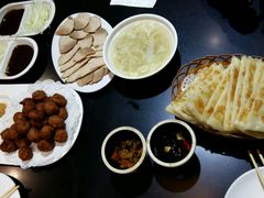 -李连贵熏肉大饼(宁山中路店)