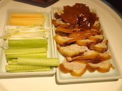特色烤鸭半只-正阳春鸭子楼(双港店)