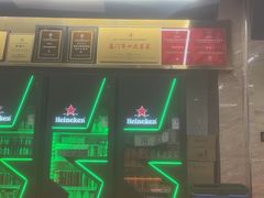 -阿忠食坊大排档·20年老店(万象城店)