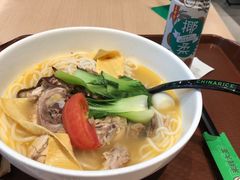 -蒙自源米线大王(东站店)