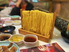 -洪氏嗨捞·猪肚鸡火锅(阳光天地店)