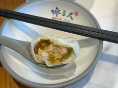 -馋三尺蟹粉小笼(人民广场店)