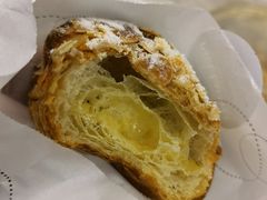 杏仁奶油可颂-PAUL LAFAYET 法式甜品(港汇广场店)