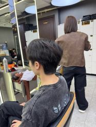 -藤野造型烫发染发