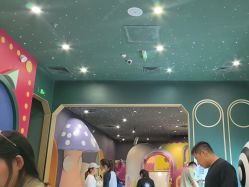 -MELAND CLUB亲子乐园·派对·餐厅(北京芳圆里ID MALL店)