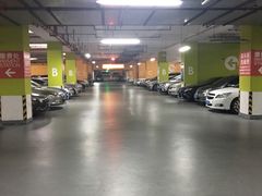 场地-我格广场-停车场