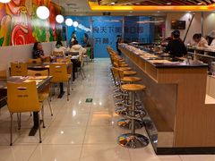 大堂-呷哺呷哺(世贸.工三店)