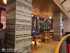 -WOLFGANG PUCK KITCHEN & BAR(迪士尼小镇店)
