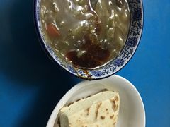 -刘老虎肉丸糊辣汤(总店)