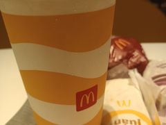 -麦当劳(广州新港东路第二分店)