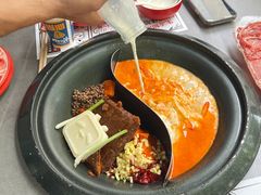 -生活如沸·顺德水牛奶火锅(大学路店)