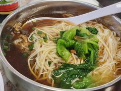 酱汁熏鱼面-食惠里小笼包面馆(越秀店)