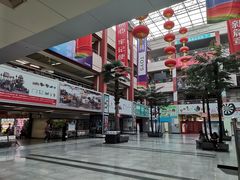 -义乌小商品批发市场(中国小商品城·篁园服装市场店)