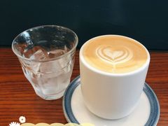 -Be Lived Cafe比例咖啡(摩天轮店)