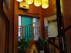 -湘知湘味(岳麓山店)