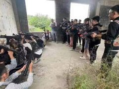 -南山特攻真人CS户外露营轰趴拓展基地