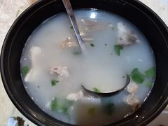 -小山东羊肉汤馆(同济新村店)