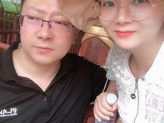 -七彩云南欢乐世界