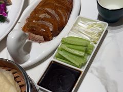 -梅利汴京烤鸭•开封豫菜地标店(东大街店)