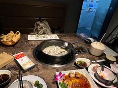 -同仁四季椰子鸡(海岸城天利店)