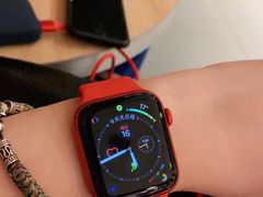 -Apple零售店(华贸购物中心店)