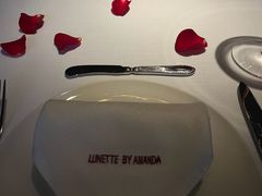 -弦月窗LUNETTE BY AMANDA(复兴路店)