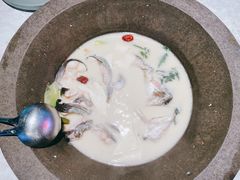 -鲜潭蒸汽石锅鱼(五道口购物中心店)
