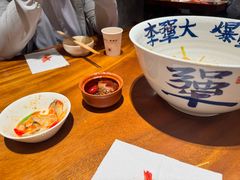 -李犟大爆鳝面·手工蟹黄包(湖滨西湖店)