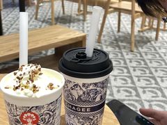 -霸王茶姬(建设路公元荟店)