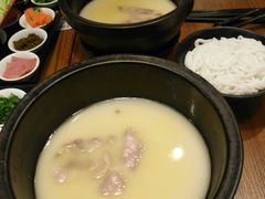 -阿香米线杭州西湖银泰文化广场餐厅