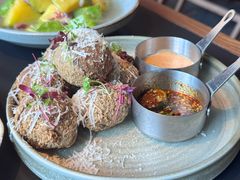 -Ameigo梅果·云贵川bistro(长宁来福士店)