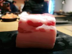 五花肉-肉甲韩国木炭烤肉(新壹街1店)