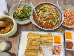 -七步香云南山里菜(昆明老街店)