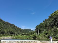 -仙人谷漂流景区