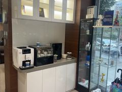 -瑞泰口腔(龙湖门诊)