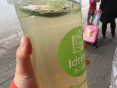 -吾饮良品水果茶(江汉一路店)