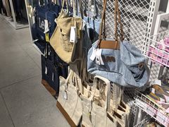 -BIGOFFS超级折扣(中街星汇广场店)