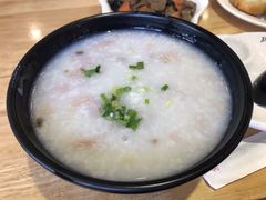 皮蛋瘦肉粥-玖鲜小笼(中山广场店)