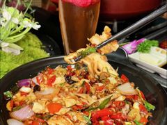 -老滇山寨•云南特色菜•地方菜•民族风情歌舞表演(金碧店)