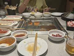 -海底捞火锅(新松江路店)