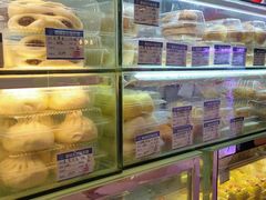 -白玉兰食品甜凤店(合生汇店)
