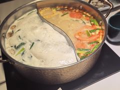 -椰子湾·海南火锅·糟粕醋·椰子鸡(正大广场店)