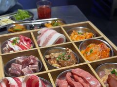 -马路牙子烧烤音乐酒馆(望京店)