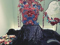 -粤港芭莎美容美发化妆学校
